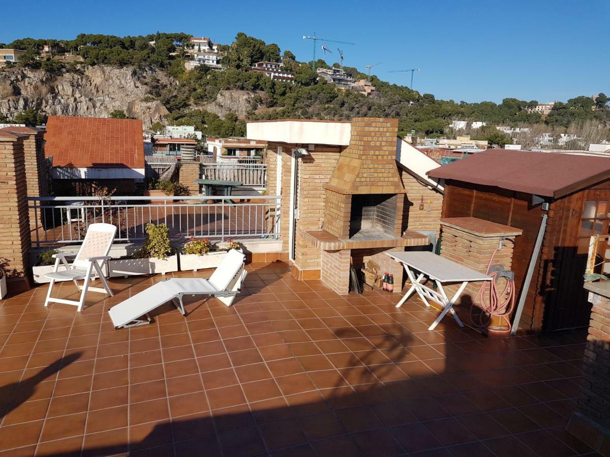 Apartament Mogaver Beach Castelldefels Zewnętrze zdjęcie