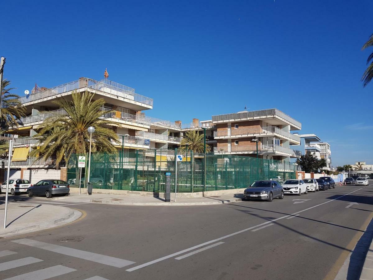 Apartament Mogaver Beach Castelldefels Zewnętrze zdjęcie