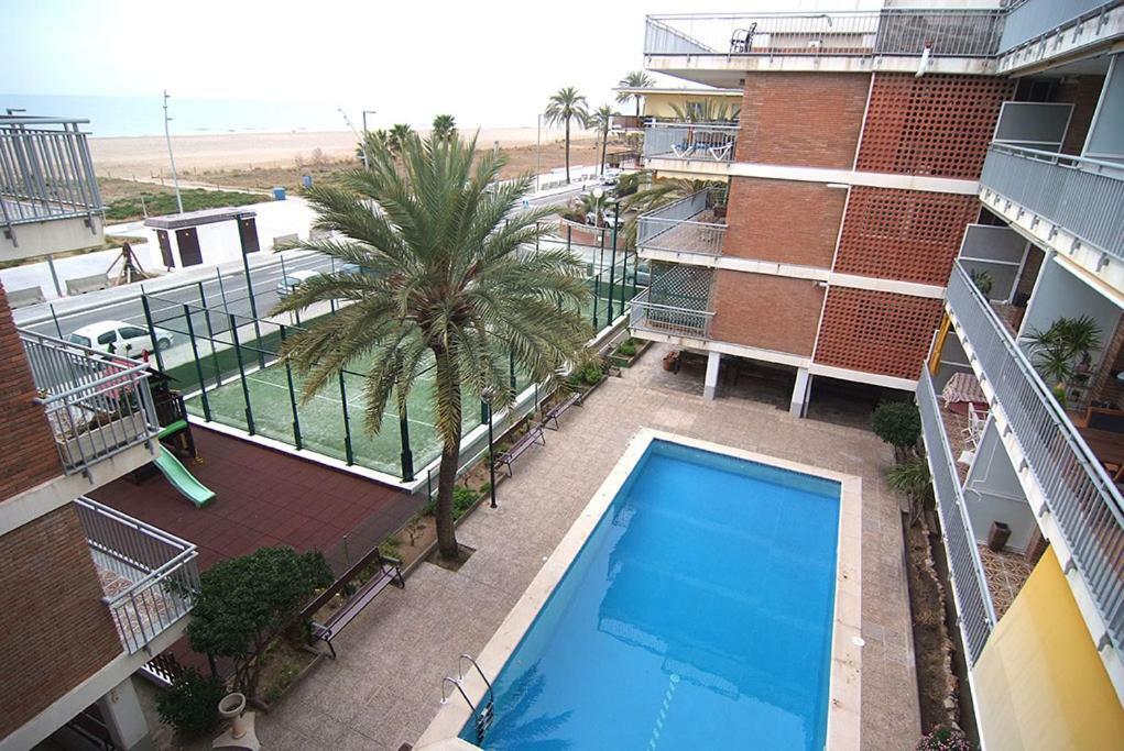 Apartament Mogaver Beach Castelldefels Zewnętrze zdjęcie