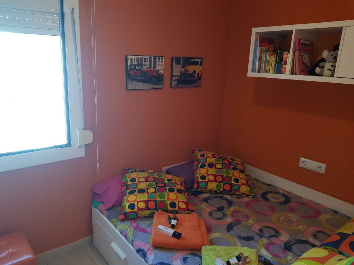 Apartament Mogaver Beach Castelldefels Zewnętrze zdjęcie